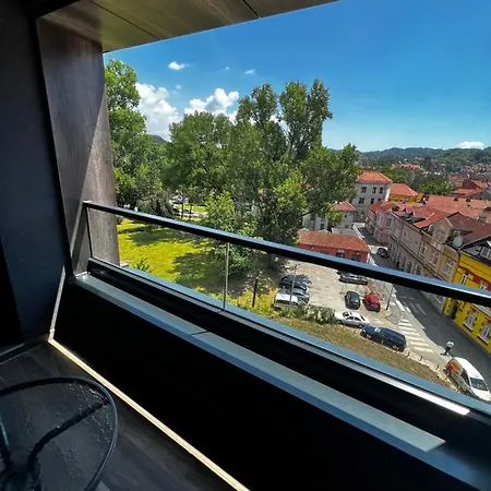 Emma Park Appartement Tuzla