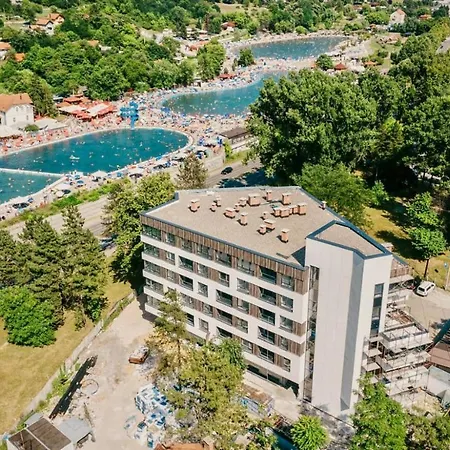 Emma Park Tuzla